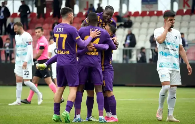 Eyüpspor, Erzurumspor FK'yı 4-0 mağlup etti