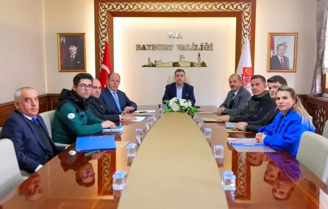 Bayburt'ta Tıbbi ve Aromatik Bitkiler Üretimi Toplantısı Yapıldı