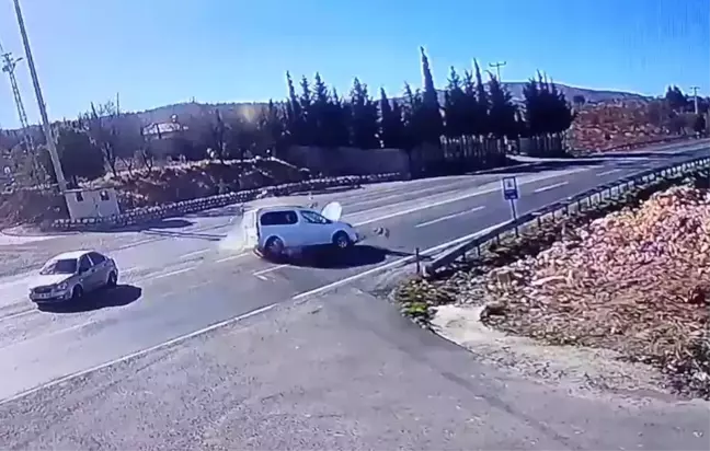 Adıyaman'da Trafik Kazası: 3 Yaralı