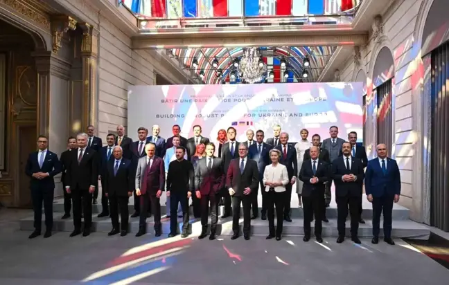Cevdet Yılmaz'dan Paris'te Ukrayna İçin Barış Çağrısı