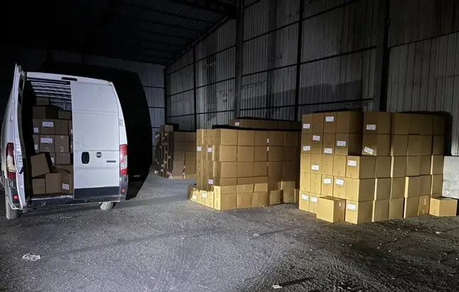 Adana'da 27 Milyon Kaçak Makaron Ele Geçirildi