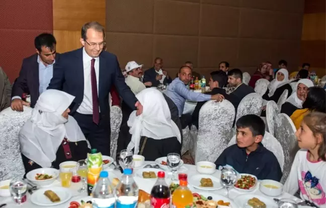 Vali Taşyapan'dan Şehit Aileleri ve Gazilere İftar Yemeği