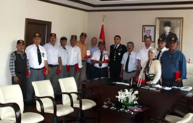 Kıbrıs gazilerine madalyaları takdim edildi