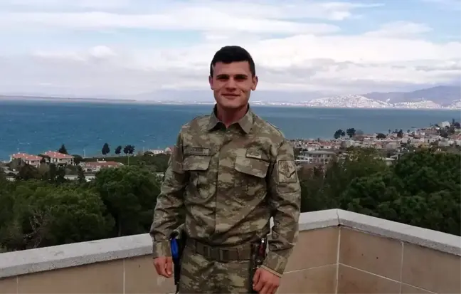 Sinoplu Uzm. Onbaşı İdris Gezer, Hakkari'de şehit düştü