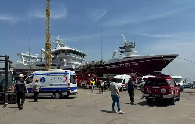 Kocaeli'de tersanede çıkan yangında 4 personel etkilendi