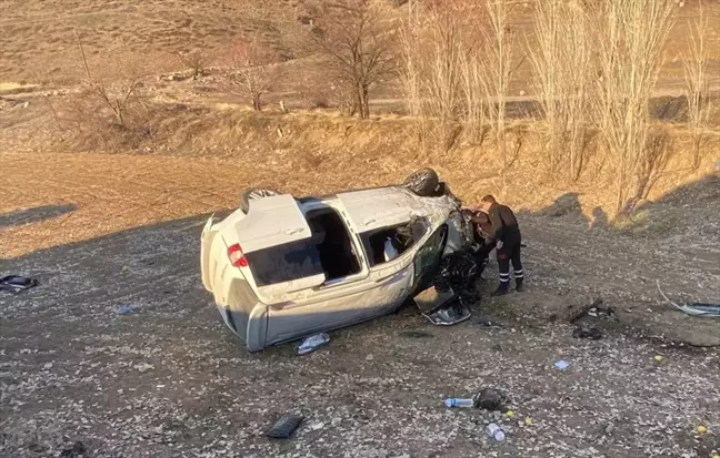 Erzincan'da Trafik Kazası: 4 Yaralı