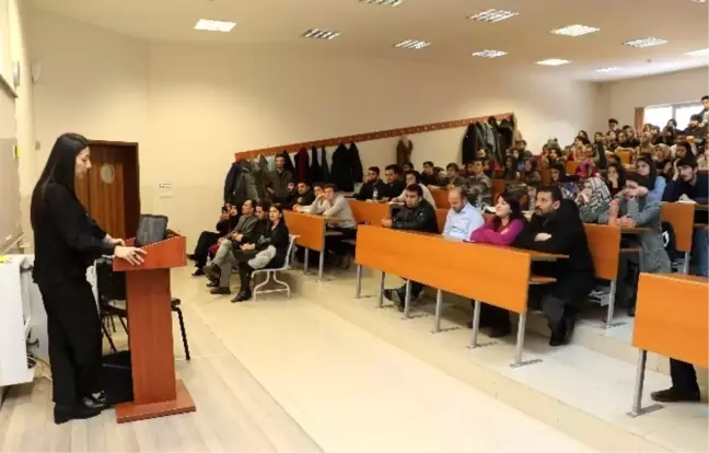 Kbü'de Âşık Geleneğinin Müzikleri Seslendirildi