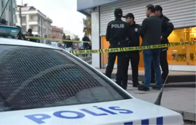Sancaktepe'de Bir Banka Şubesinde Silahlı Soygun