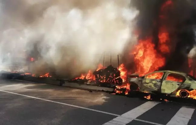 Son dakika haberi! Tır ile otomobilin çarpıştığı kazada 5 kişi yaralandı - Güvenlik kamerası görüntüleri