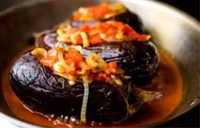 İmambayıldı nasıl yapılır, püf noktası ne? Masterchef İmambayıldı tarifi! İmambayıldı için gerekli malzemeler! İmambayıldı hangi yöreye ait?