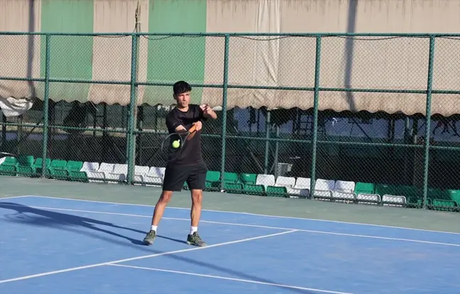 Iğdır Tenis Takımı Türkiye Tenis Ligi'ne Yükseldi