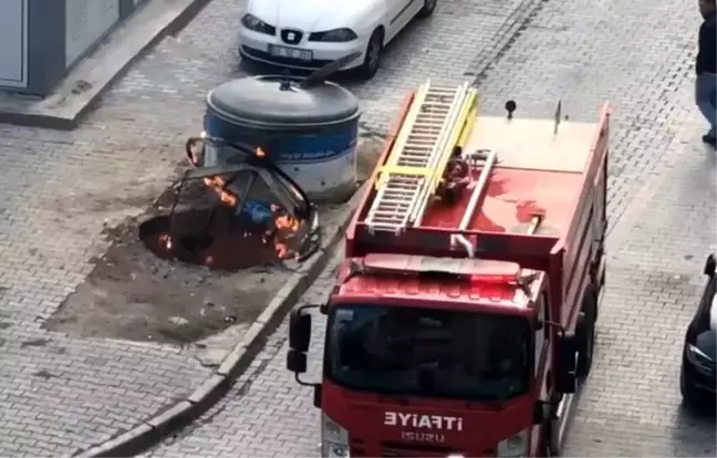 Konya'da Yeraltı Çöp Konteynerinde Yangın Çıktı