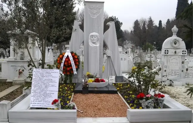 Hrant Dink Ölümünün 10. Yılında Mezarı Başında Anıldı