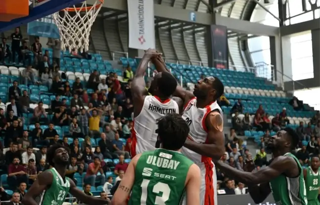 Tahincioğlu Basketbol Süper Ligi: Muratbey Uşak: 84 - Darüşşafaka Basketbol: 80