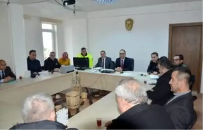 Karamürsel'de otobüs kazalarının önlenmesine yönelik toplantı yapıldı