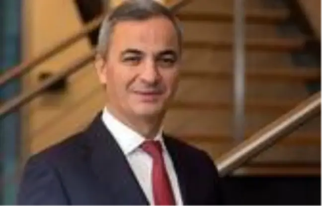 DÜNYA Talks'un konuğu Aksigorta Genel Müdür Yardımcısı Fahri Altıngöz