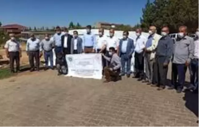 Üzüm üreticilerine çadır dağıtıldı