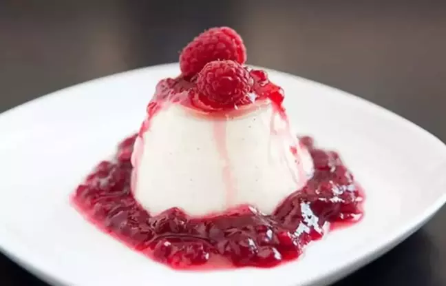 Panna Cotta tarifi! Masterchef Panna Cotta nedir, nasıl yapılır? Panna Cotta için gerekli malzemeler nelerdir? Panna Cotta hangi ülkeye ait?