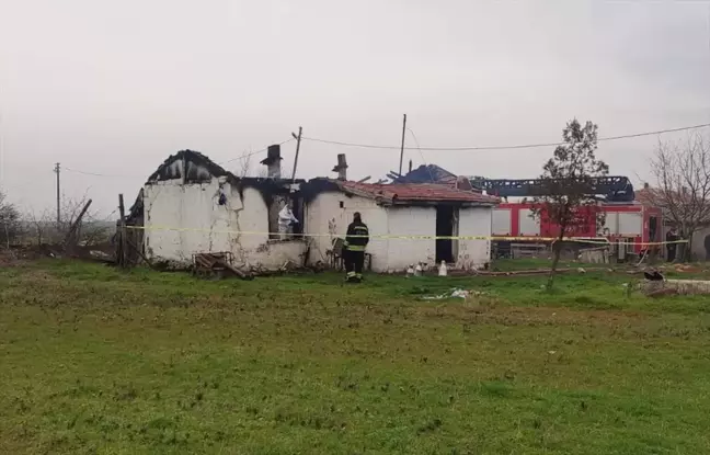 Tekirdağ'da Yangında Bedensel Engelli Yaşlı Adam Hayatını Kaybetti