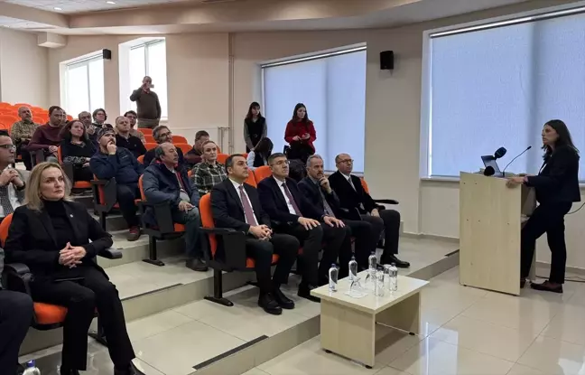 MAKÜ'de Mikroalg Üretimiyle Yüksek Proteinli Kanatlı Hayvan Yemi Üretimi Hedefleniyor
