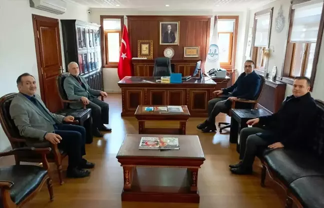 Beypazarı Kaymakamı İlçe Müftülüğünü Ziyaret Etti