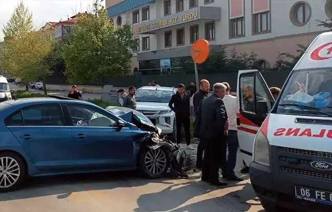 Beypazarı'nda Zincirleme Trafik Kazası: 2 Yaralı