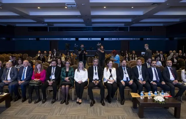 Türkiye Barolar Birliği 6. Emeğin Hukuku Kurultayı Gerçekleştirildi