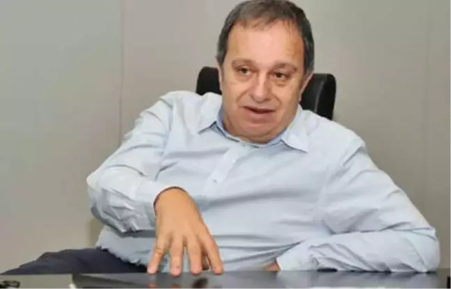 Bürokratlar Bile İthal Telefon Kullanıyor; Sabırlı Politika Şart