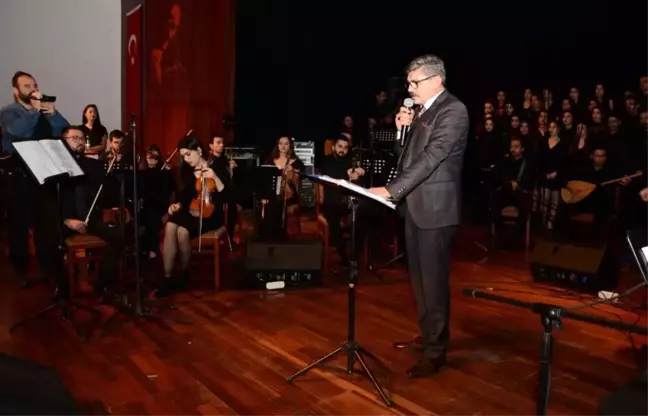 Emniyet Müdürü Dağdeviren Neşet Ertaş için şiir yazdı