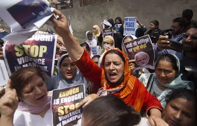 Hindistan'da Kadınlara Yönelik Şiddet Olayları Parlamentoda Görüşülecek