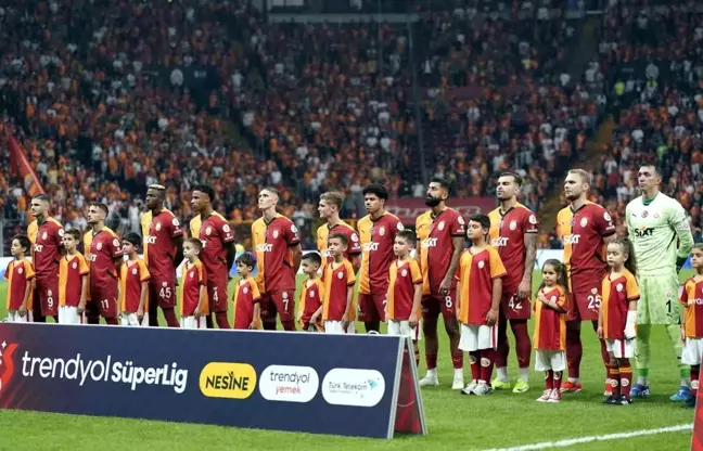 Galatasaray, Kasımpaşa Karşısında 6 Değişiklikle Sahaya Çıktı