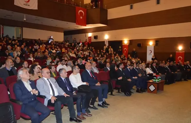 Kütahya'da Türk Kızılay Haftası Programı Düzenlendi