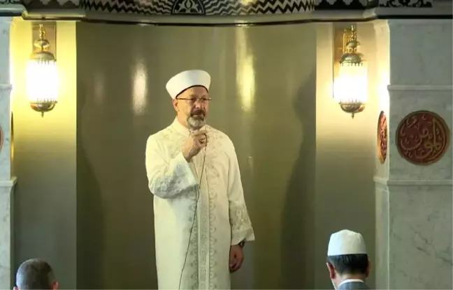 Diyanet İşleri Başkanı Ali Erbaş Mekke'de Umre Ziyaretinde Vatandaşlarla Buluştu