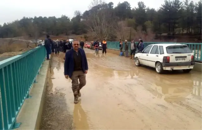 Acıpayam'da Kayıp Şahsın Arama Çalışmalarına Ara Verildi