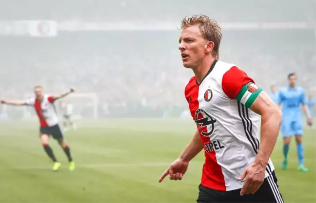 Kuyt Futbol Kariyerini Noktaladı