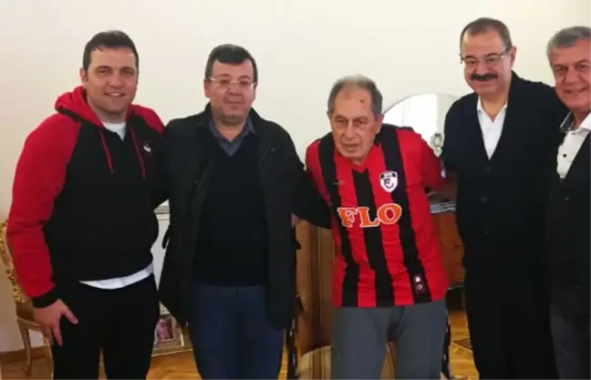 Gaziantep'in Futbol Efsanesine Ziyaret