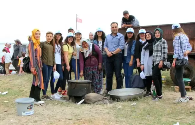 7 Aralık Üniversitesi Öğrencileri Oylum