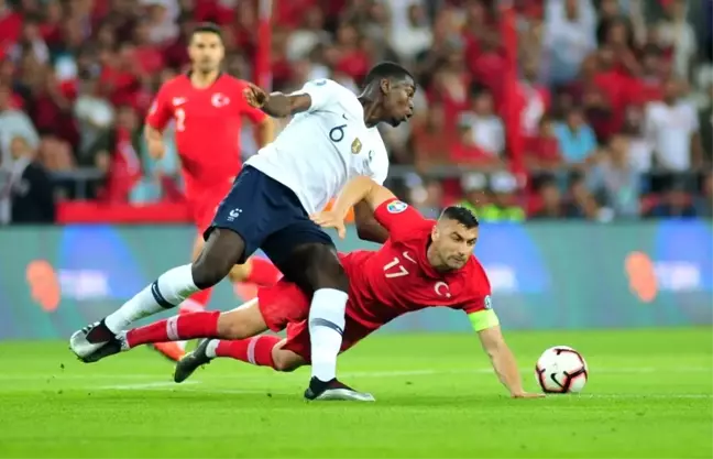 İlk yarıyı Türkiye 2-0 önde bitirdi