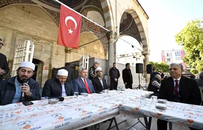 Muratpaşa Belediyesi Şehitler İçin Kur'an Tilaveti ve Mevlit Okuttu