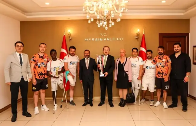 Mersin Valisi Ali Hamza Pehlivan, Ampute Futbol Şampiyonlarını Kabul Etti
