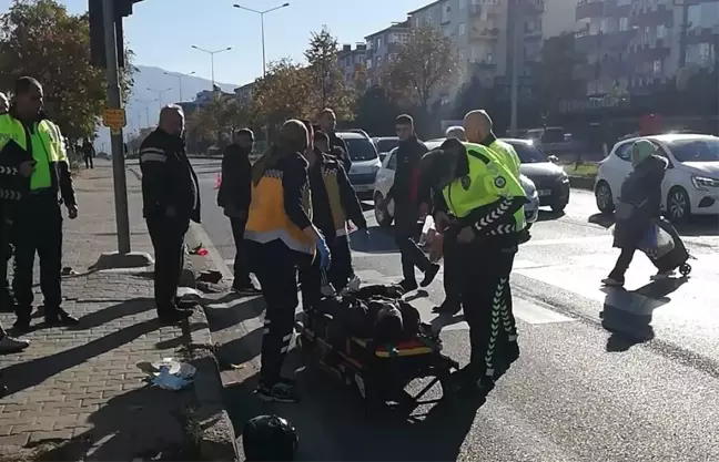 Orhangazi'de Trafik Kazası: İki Motosiklet Sürücüsü Yaralandı