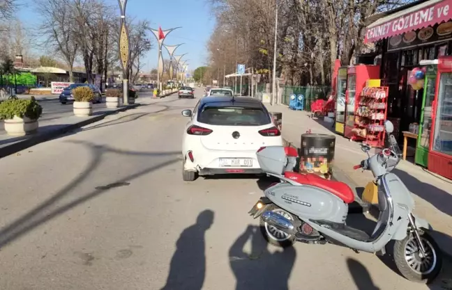 Edirne'de Motosiklet Kazası: İki Yaralı