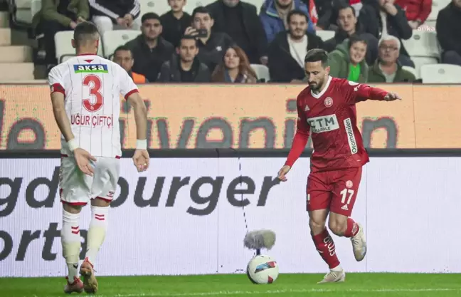 Antalyaspor, Sivasspor'u 2-1 Mağlup Etti