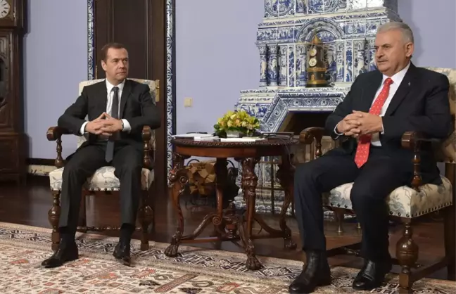 Medvedev'e Taziye Telefonu