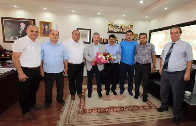 Başkan Yaralı'dan Amatör Spor Kulüplerine Destek Sözü