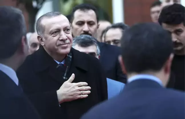 Cumhurbaşkanı Erdoğan, Sultanbeyli Belediyesi'ni Ziyaret Etti