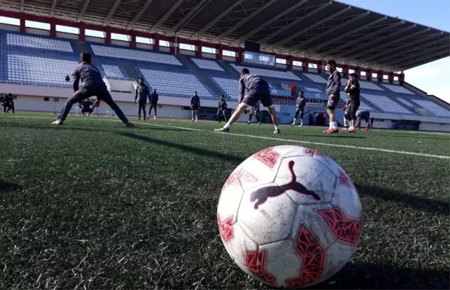 Kars 36 Spor DSİ Karadeniz Spor karşılaşması hazırlıklarını sürdürüyor
