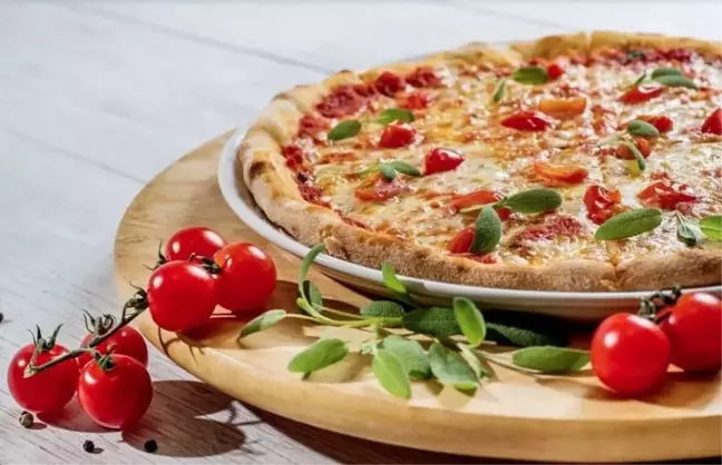 Rüyada yemek görmek ne anlama gelmektedir? Rüyada yemek yediğini görmek, rüyada yemek yemek, rüyada yemek yapmak neye işarettir?