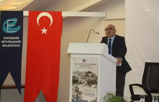 Eskişehir Sempozyumu Yılmaz Büyükerşen'in Hayatını Anlattı
