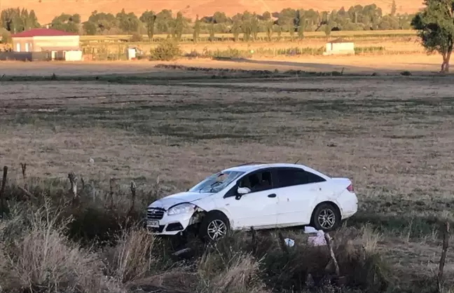 Bingöl'ün Solhan ilçesinde otomobil devrildi, 3 kişi yaralandı